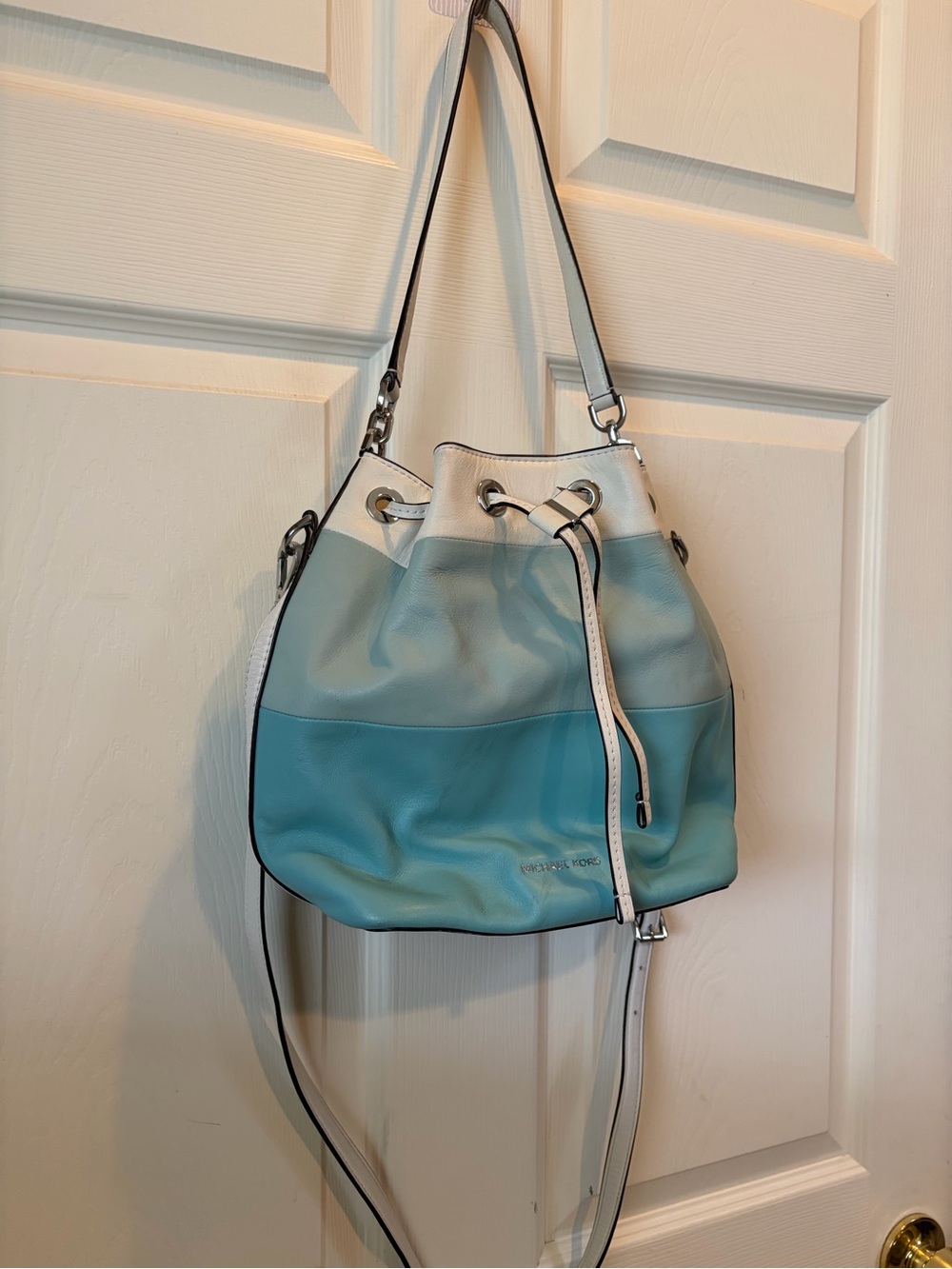Michael Kors Two-Tone Blue and White Drawstring Hobo bucket bag - Picture 2 of 5